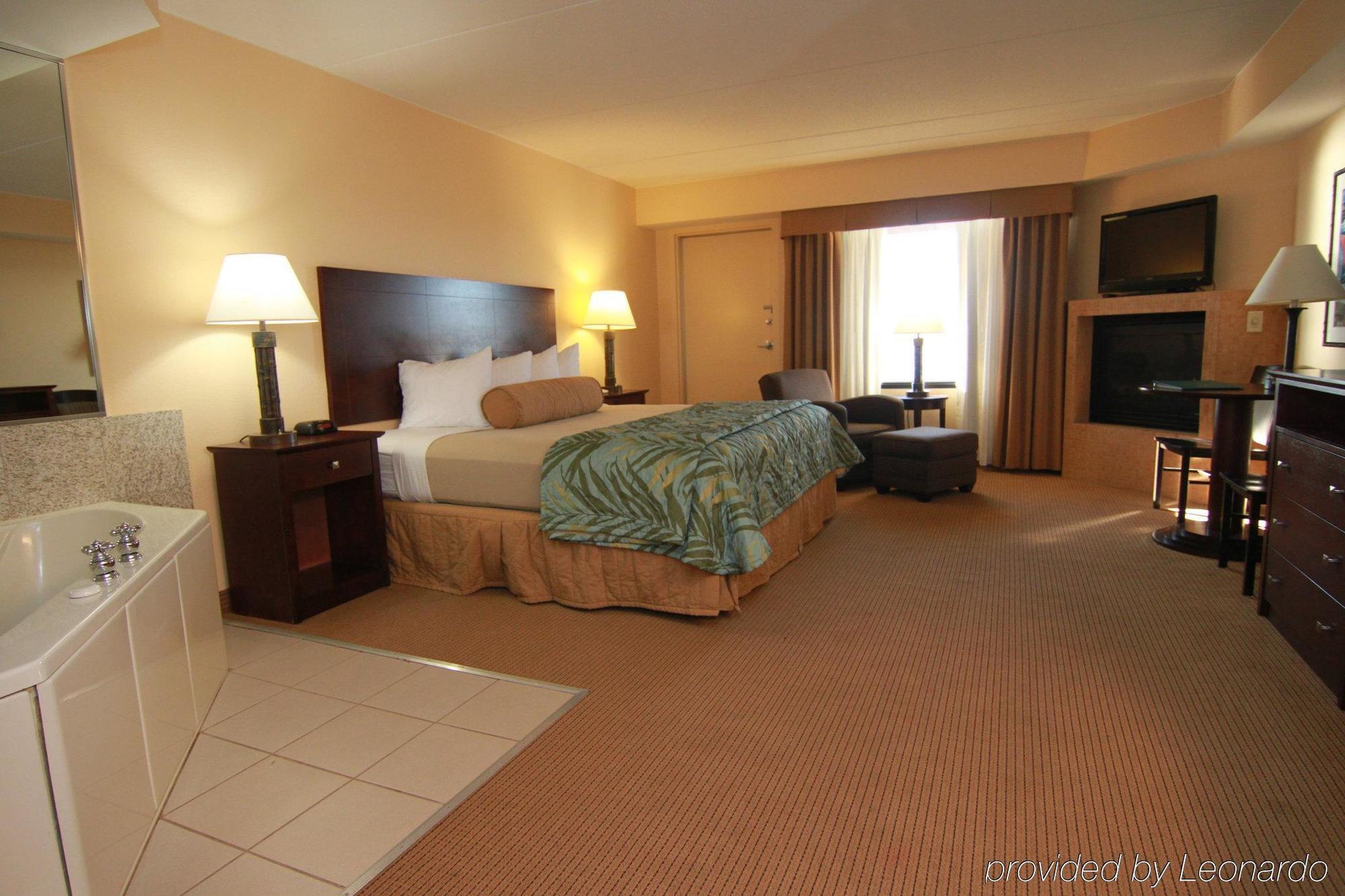 Edgewater Waterpark Hotel Duluth Bilik gambar